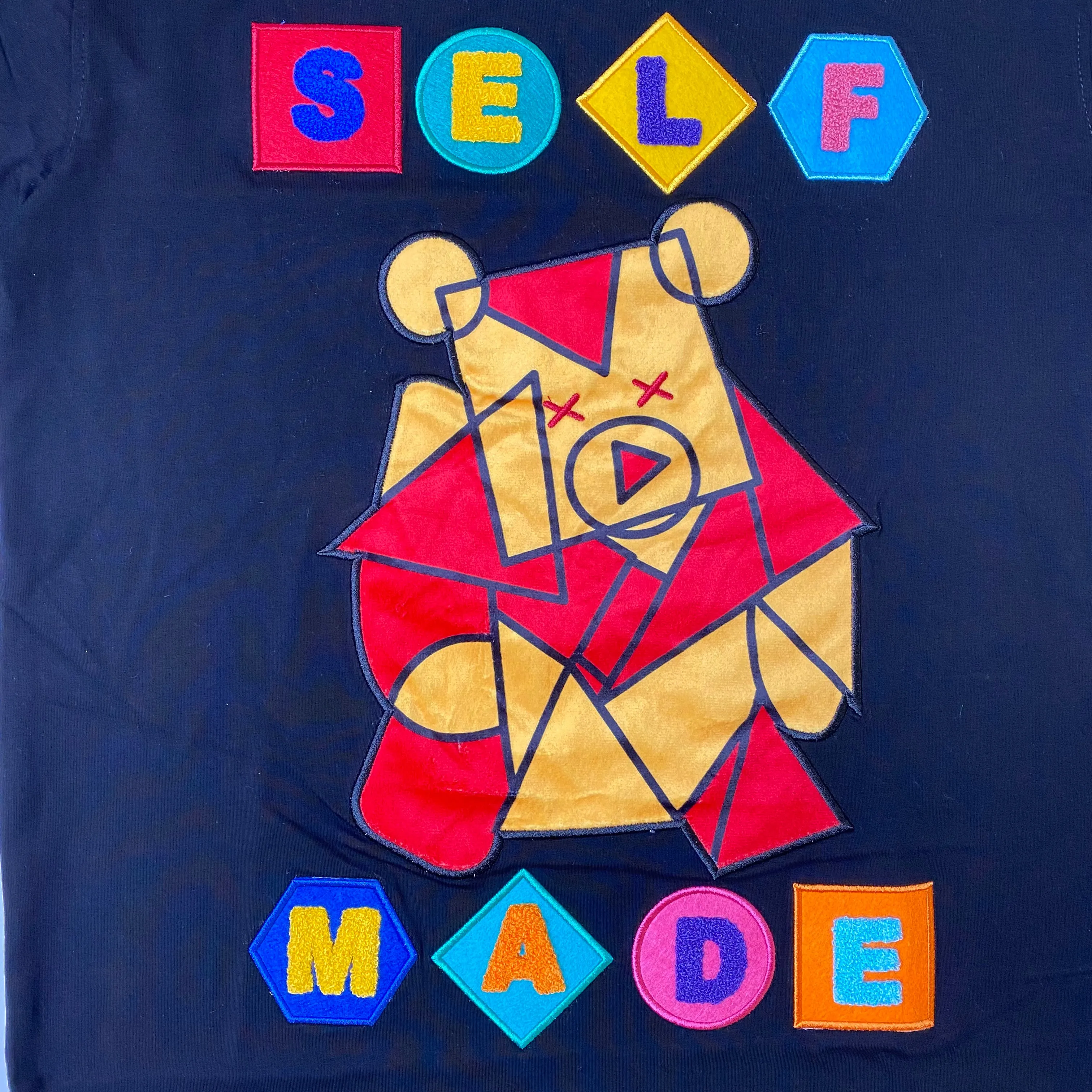 Self-Made Graphic T-Shirt Featuring a Unique Bear Design - Trendy and Comfortable Casual Wear