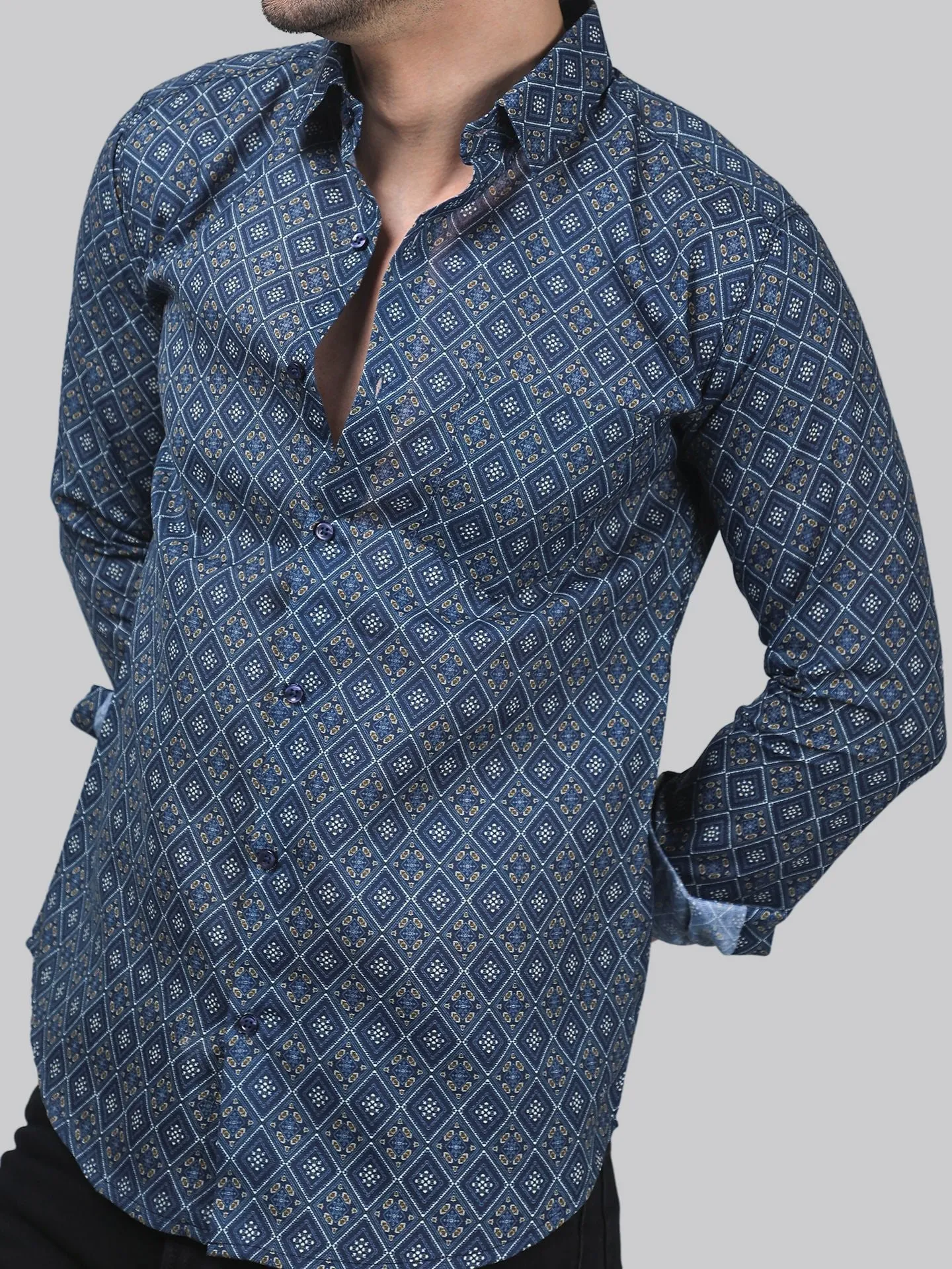 Arctic Printed Full Sleeve Cotton Button-Up Shirt For Men