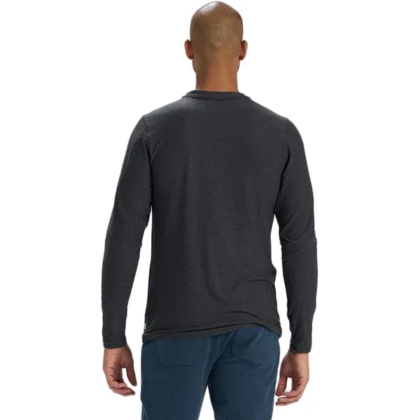 Men's Long-Sleeve Strato Tech Tee