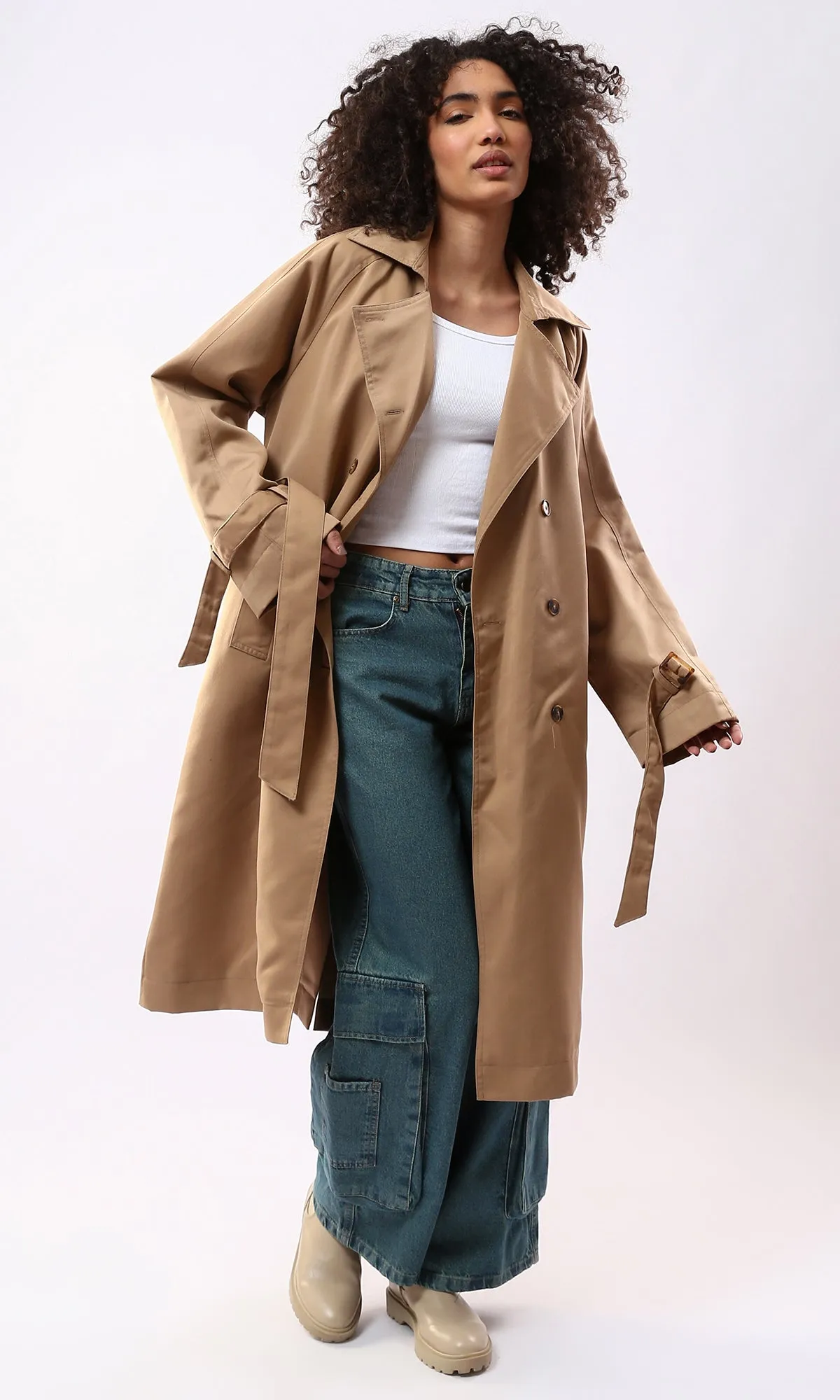 O176259 Classic Collar Dark Beige Buttoned Coat